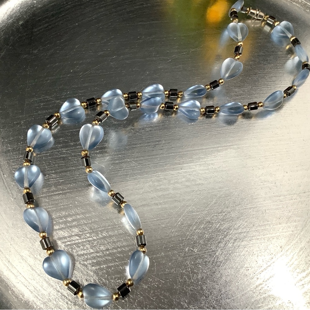 Glass hearts necklace